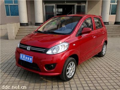  冠航电动汽车